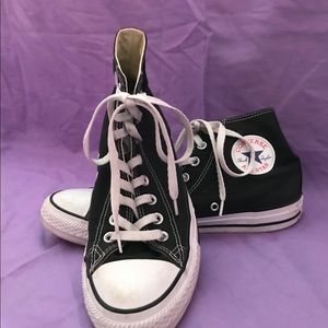 Black Converse